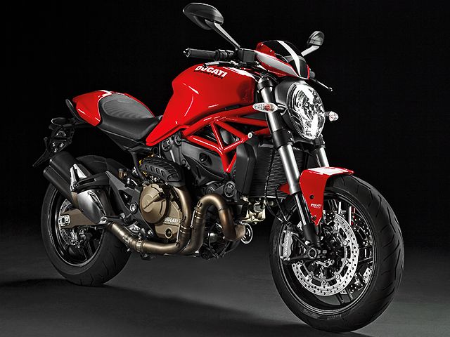 2016年 Monster 821 Stripe (カタログメイン)