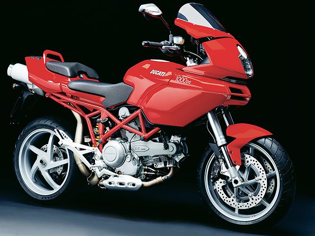 2005年 Multistrada 1000 (カタログメイン)