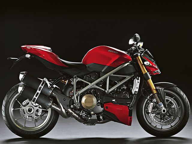 2010年 Streetfighter S レッド(カタログメイン)