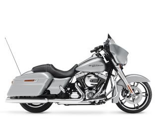 2014年 FLHX Street Glideブリリアントシルバーパール