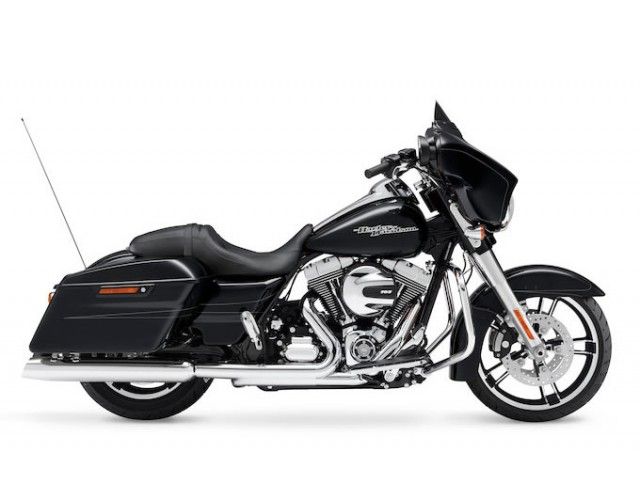 2016年 FLHXS Street Glide Special ビビッドブラック(カタログメイン)