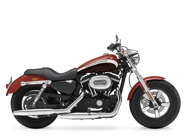 2013年 XL1200CA Limited キャンディーオレンジ&ビアボトルデラックス(カタログメイン)