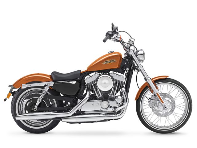 2014年 XL1200V Seventy-Two アンバーウイスキー(カタログメイン)
