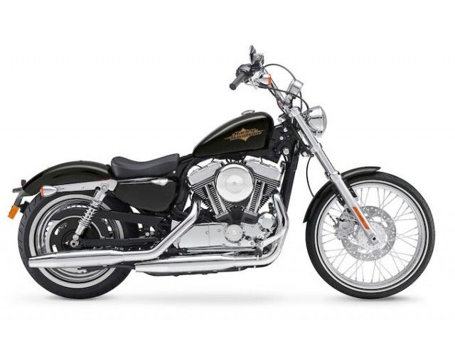 2015年 XL1200V Seventy-Two ブラッククオーツ(カタログメイン)
