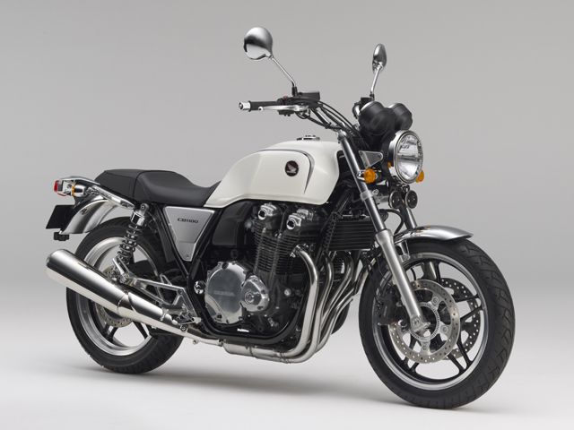 2010年 CB1100 Type 1 ABS パールミルキーホワイト(カタログメイン)