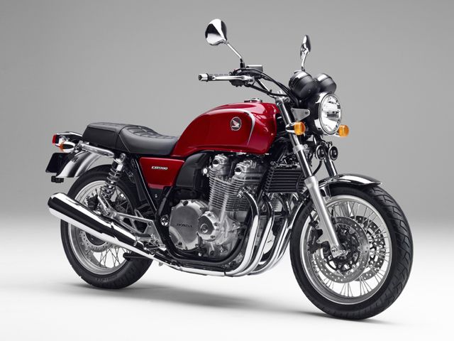 2014年 CB1100EX キャンディーアリザリンレッド(カタログメイン)