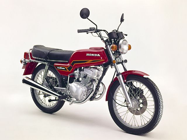 1977年 CB125T-I レッド(カタログメイン)