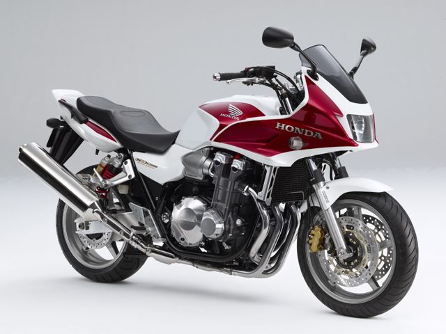 2012年 CB1300 SUPER BOL D'OR ABS Special Edition パールサンビームホワイト/キャンディープロミネンスレッド(スペシャルエディション)(カタログメイン)