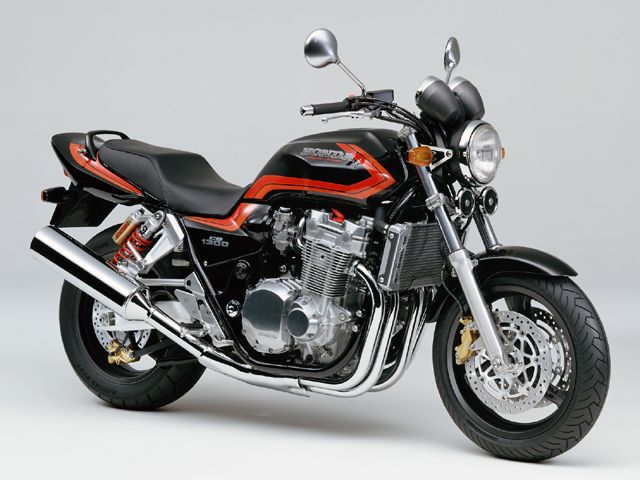 2000年 CB1300 SUPER FOUR ブラック/ストライプパターン(カタログメイン)