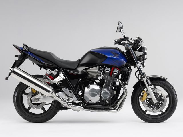 2008年 CB1300 SUPER FOUR ダークネスブラックメタリック/キャンディータヒチアンブルー(スタンダードタイプ)(カタログメイン)