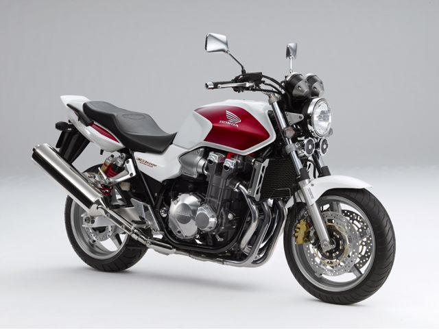 2012年 CB1300 SUPER FOUR ABS Special Edition パールサンビームホワイト/キャンディープロミネンスレッド(スペシャルエディション)(カタログメイン)