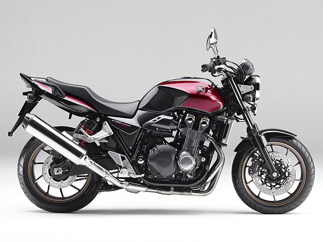 2015年 CB1300 SUPER FOUR E Package Special Edition パールコスミックブラック(スペシャルエディション)(カタログメイン)