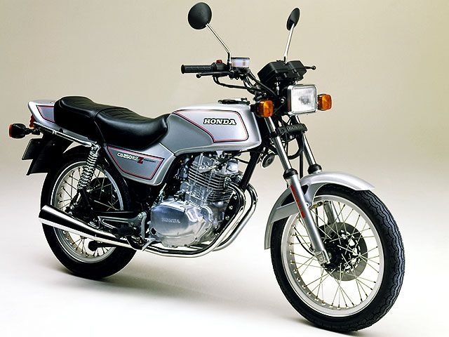 1981年 CB250RS-Z シルバー(カタログメイン)