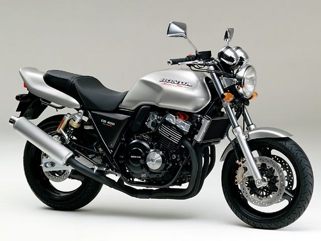 1996年 CB400 SUPER FOUR VERSION S シルバー(カタログメイン)