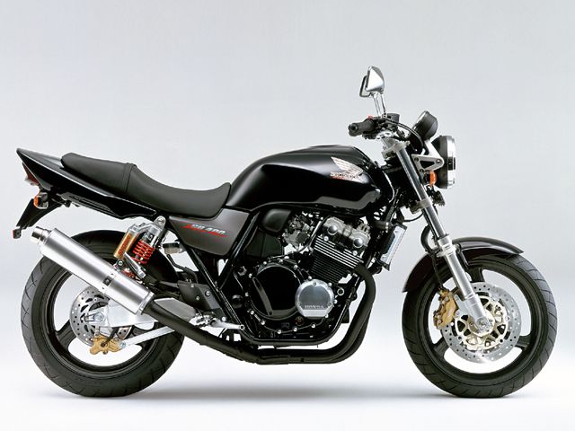 2001年 CB400 SUPER FOUR HYPER VTEC ブラック(カタログメイン)