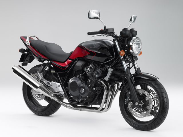 2010年 CB400 SUPER FOUR HYPER VTEC Revo 限定カラー グラファイトブラック/キャンディーグローリーレッド(限定カラー)(カタログメイン)
