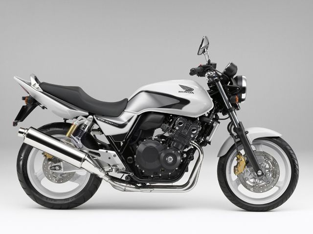 2012年 CB400 SUPER FOUR HYPER VTEC Revo パールサンビームホワイト(カタログメイン)