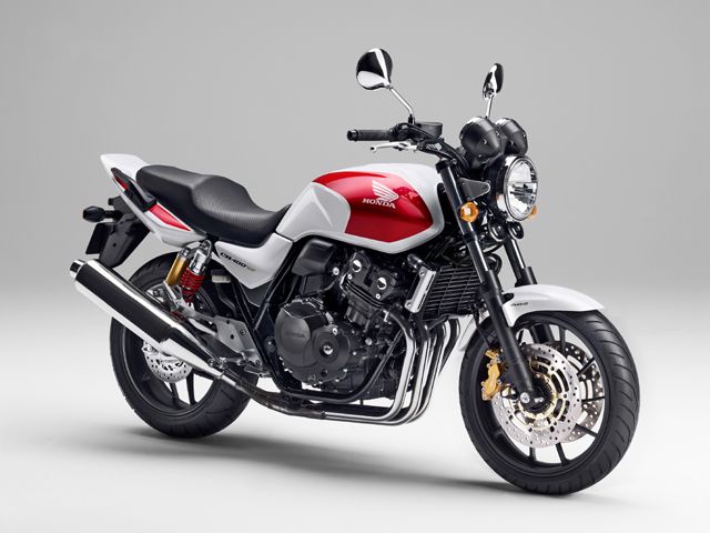 2014年 CB400 SUPER FOUR HYPER VTEC Revo ABS E Package パールサンビームホワイト(カタログメイン)