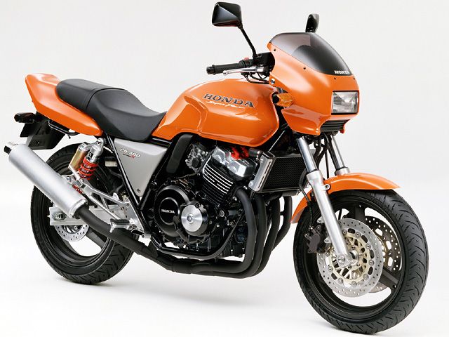 1995年 CB400 SUPER FOUR VERSION R オレンジ(カタログメイン)