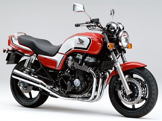 2004年 CB750 キャンディブレイジングレッド(カタログメイン)
