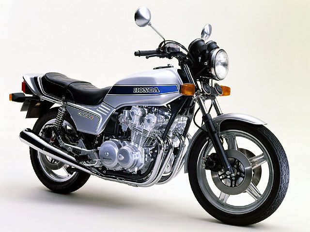 1979年 CB750F シルバー(カタログメイン)