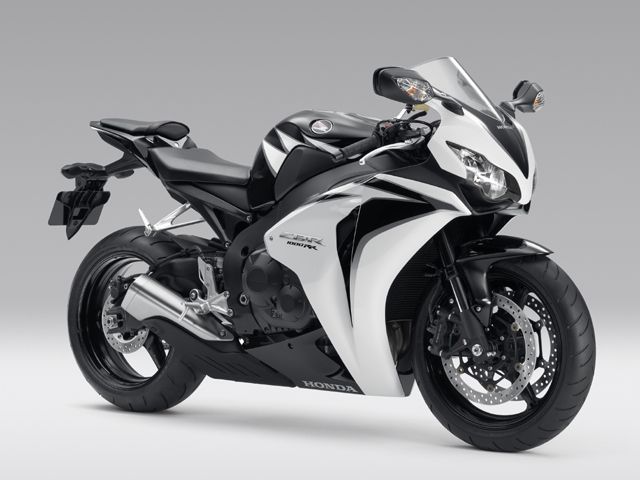 2010年 CBR1000RR グラファイトブラック/パールサンビームホワイト(カタログメイン)