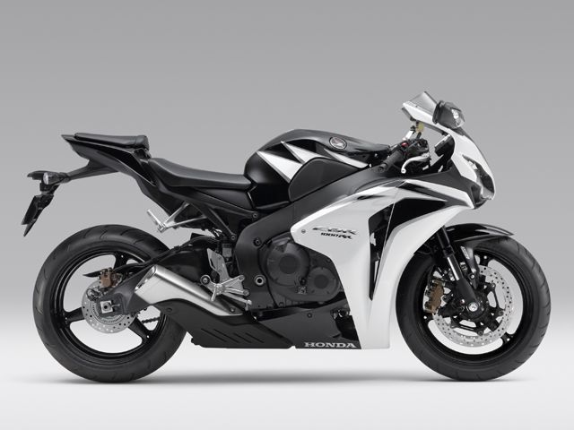 2010年 CBR1000RR ABS グラファイトブラック/パールサンビームホワイト(カタログメイン)