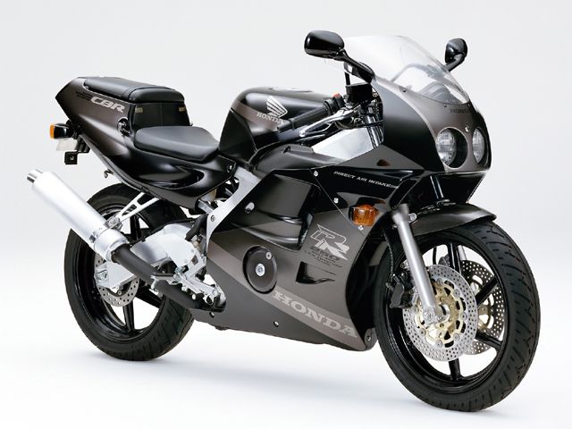 1991年 CBR250RR ブラック/シルバー(カタログメイン)