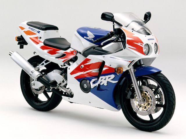 1992年 CBR250RR トリコロール(カタログメイン)