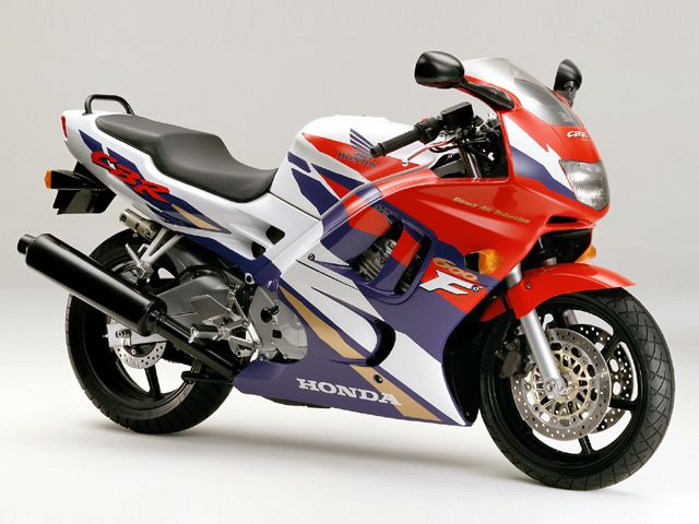 1995年 CBR600F トリコロール(カタログメイン)