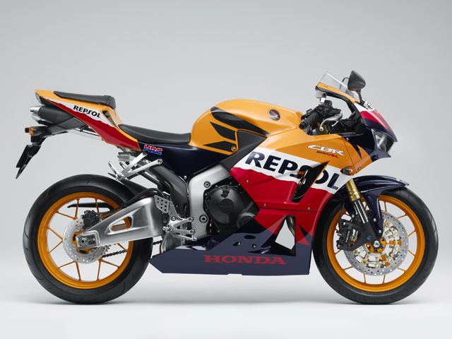 2013年 CBR600RR ABS Special Edition バイブラントオレンジ(スペシャルエディション)(カタログメイン)