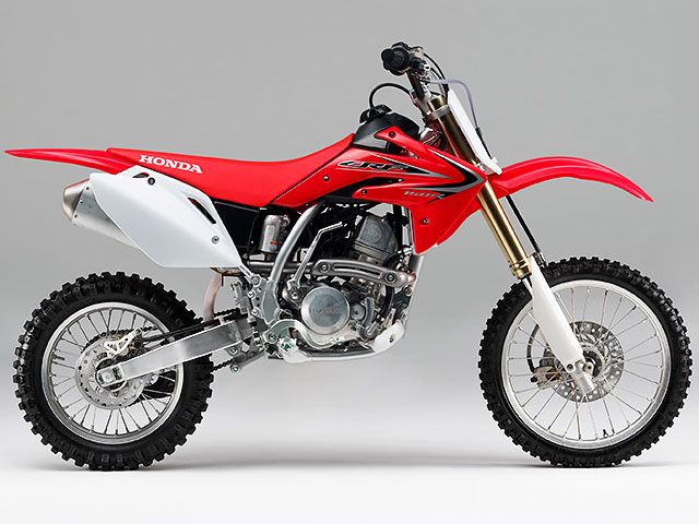 2014年 CRF150R エクストリームレッド(カタログメイン)