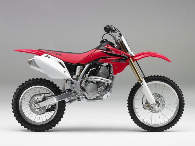 2008年 CRF150RⅡ レッド(カタログメイン)