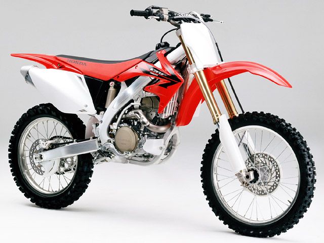2006年 CRF450R エクストリームレッド(カタログメイン)