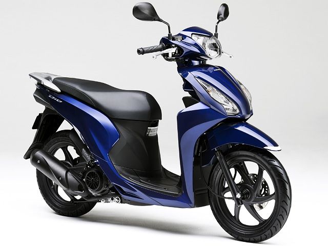 2015年 Dio 110 エグザルテッドブルーメタリック(カタログメイン)