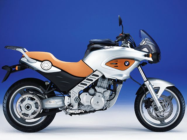 2003年 F650CS Scarver (カタログメイン)