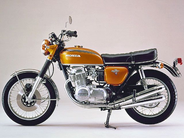 1970年 DREAM CB750 FOUR ゴールド(カタログメイン)
