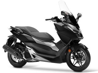 2017年 FORZA125Black Matt Ruthenium/Silver Metallic