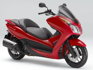 2013年 FORZA Siグローイングレッド
