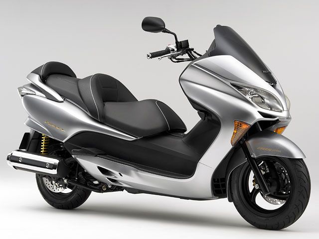 2007年 FORZA Z ABS S Package デジタルシルバーメタリック(カタログメイン)