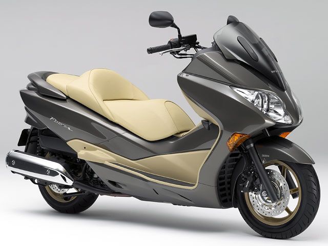 2007年 FORZA Z ABS (カタログメイン)