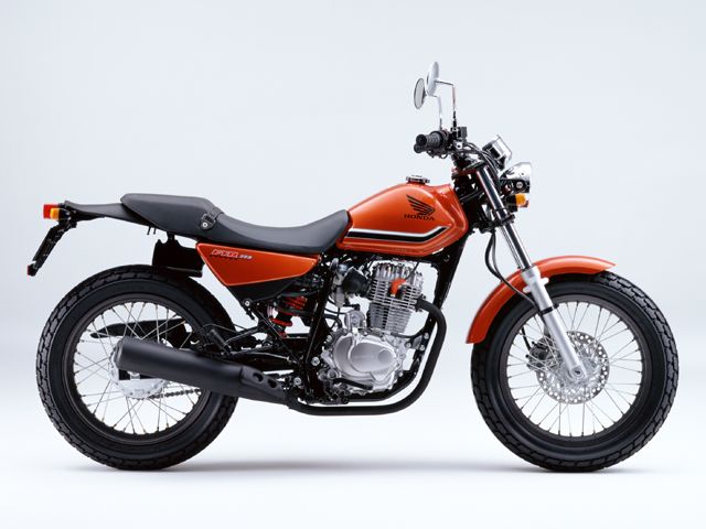2004年 FTR モノトーンカラー キャンディブレイズオレンジ(スタンダードカラー)(カタログメイン)