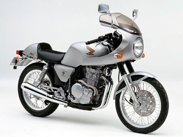 1985年 GB400 TOURIST TROPHY Mk2 シルバー(カタログメイン)