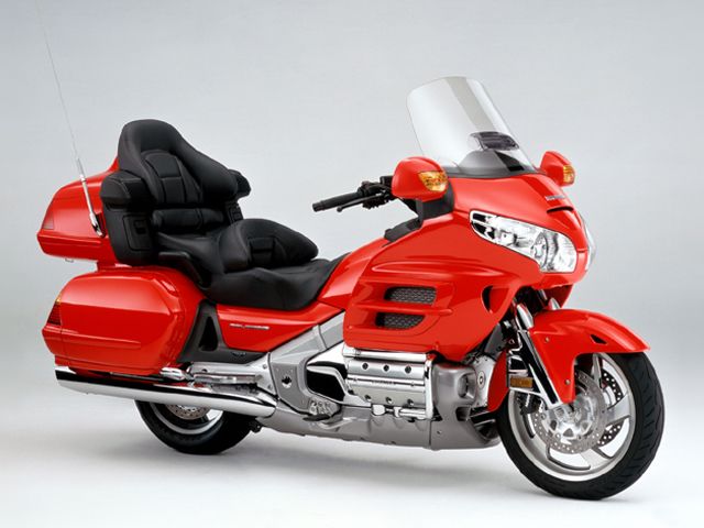 2004年 GOLDWING US PACKAGE フレアレッド(カタログメイン)