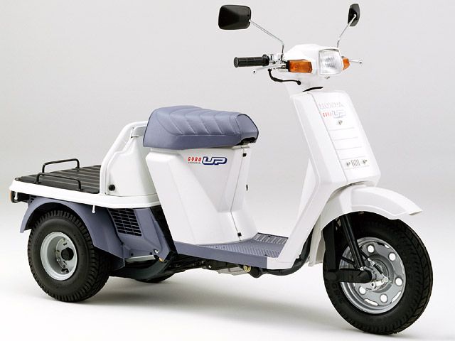 1993年 GYRO UP シャスタホワイト(カタログメイン)