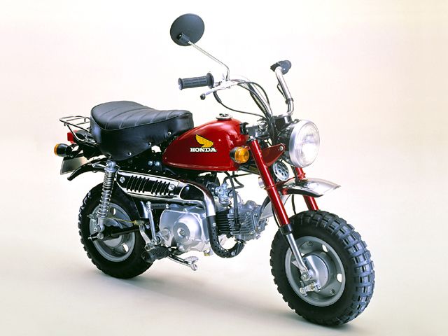 1978年 MONKEY レッド(カタログメイン)