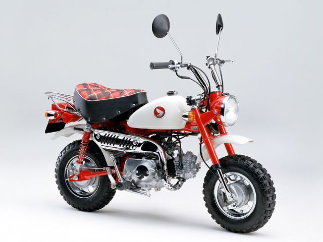 1997年 MONKEY SP(30周年記念車) セラミックホワイト(カタログメイン)