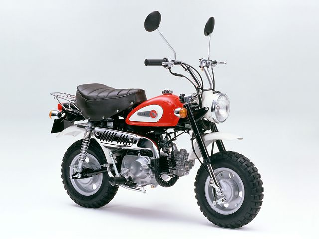 1999年 MONKEY レッド(カタログメイン)