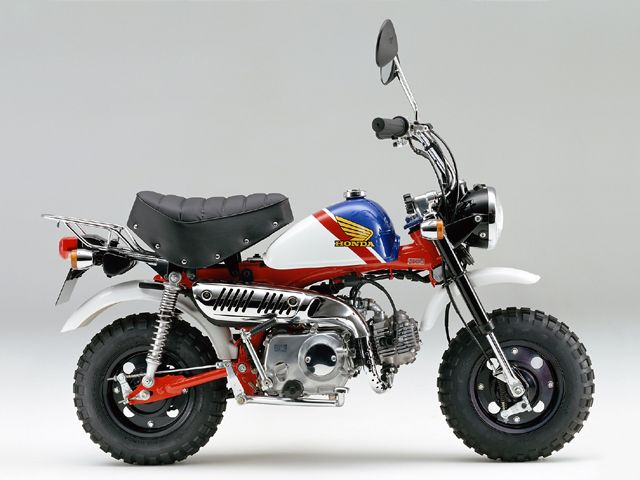 2001年 MONKEY Special トリコロールカラー(カタログメイン)