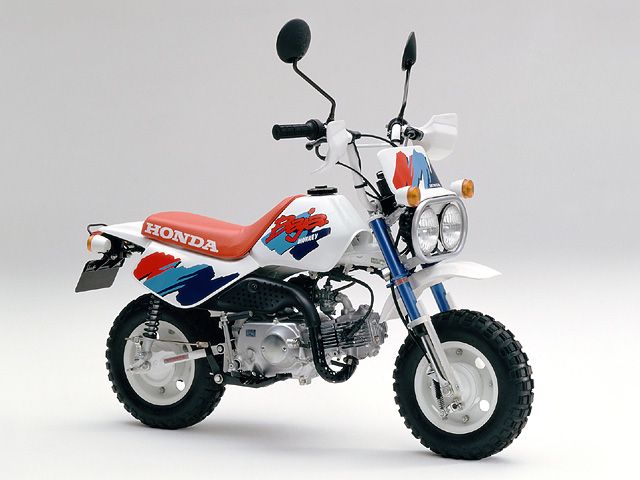 1992年 Monkey BAJA シャスタホワイト(カタログメイン)
